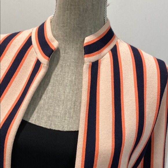 Ann Taylor Striped Open Blazer Size Medium - Picture 8 of 13
